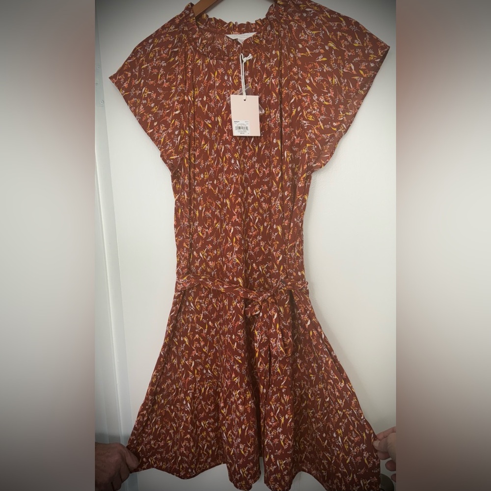 LC Lauren Conrad Pleat Neck Dress Size Medium NWT